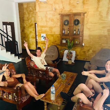 Leo Homestay Dikwella Exteriér fotografie