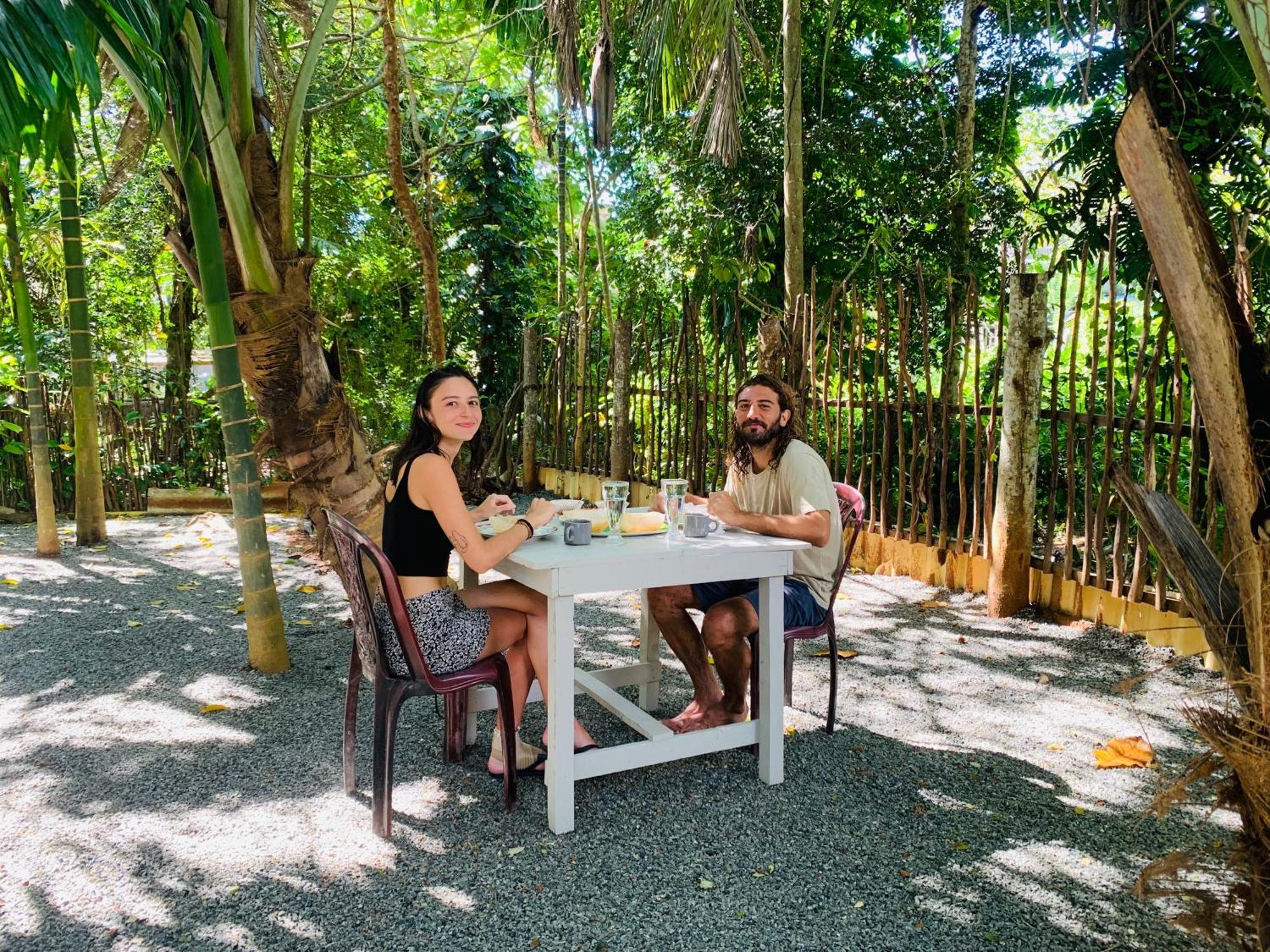 Leo Homestay Dikwella Exteriér fotografie