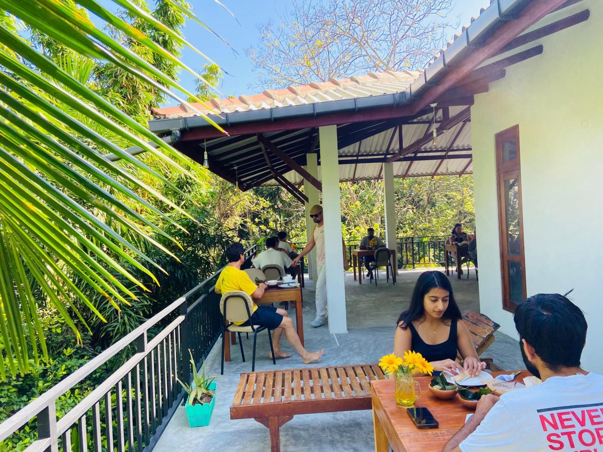 Leo Homestay Dikwella Exteriér fotografie