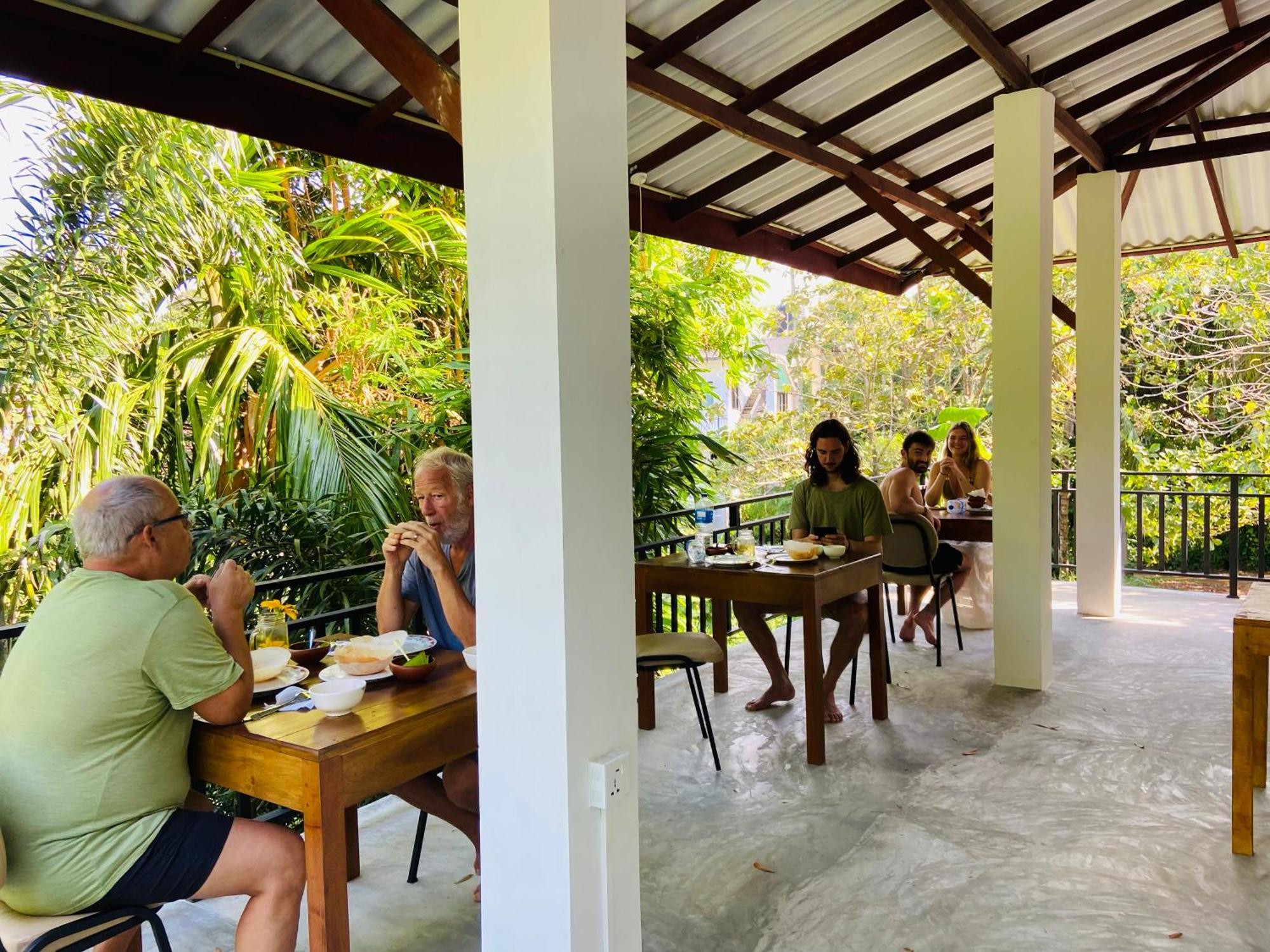 Leo Homestay Dikwella Exteriér fotografie